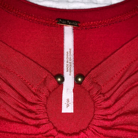 🍓Free People Viscose Red Ring Top - Picture 5 of 7